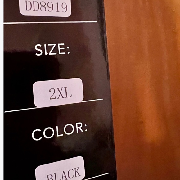 NWT Black Gown - Picture 6 of 6